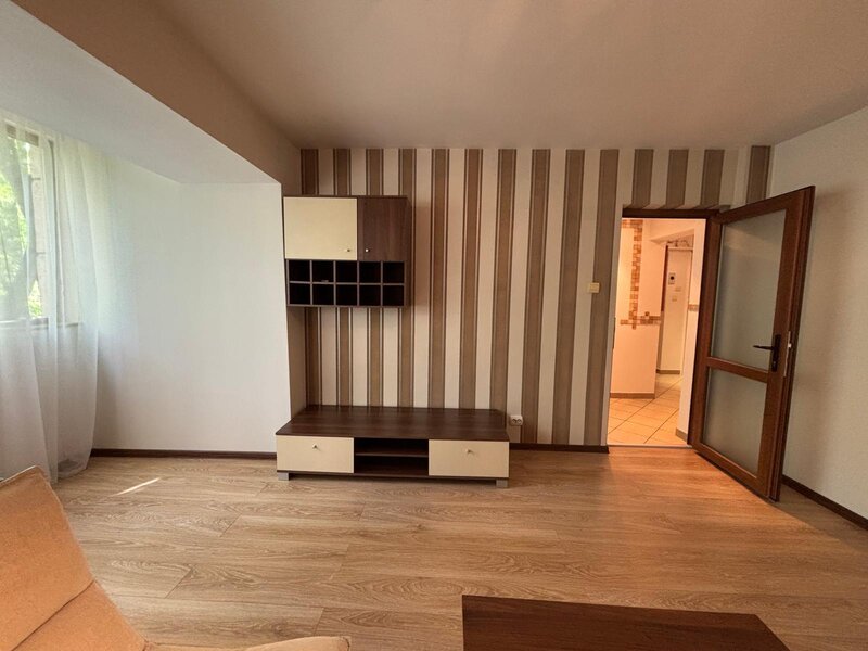 Timpuri Noi, Tineretului, Sincai, bloc 1995,