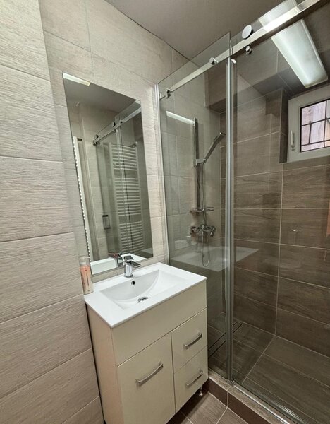 Timpuri Noi, Tineretului, Sincai, bloc 1995,